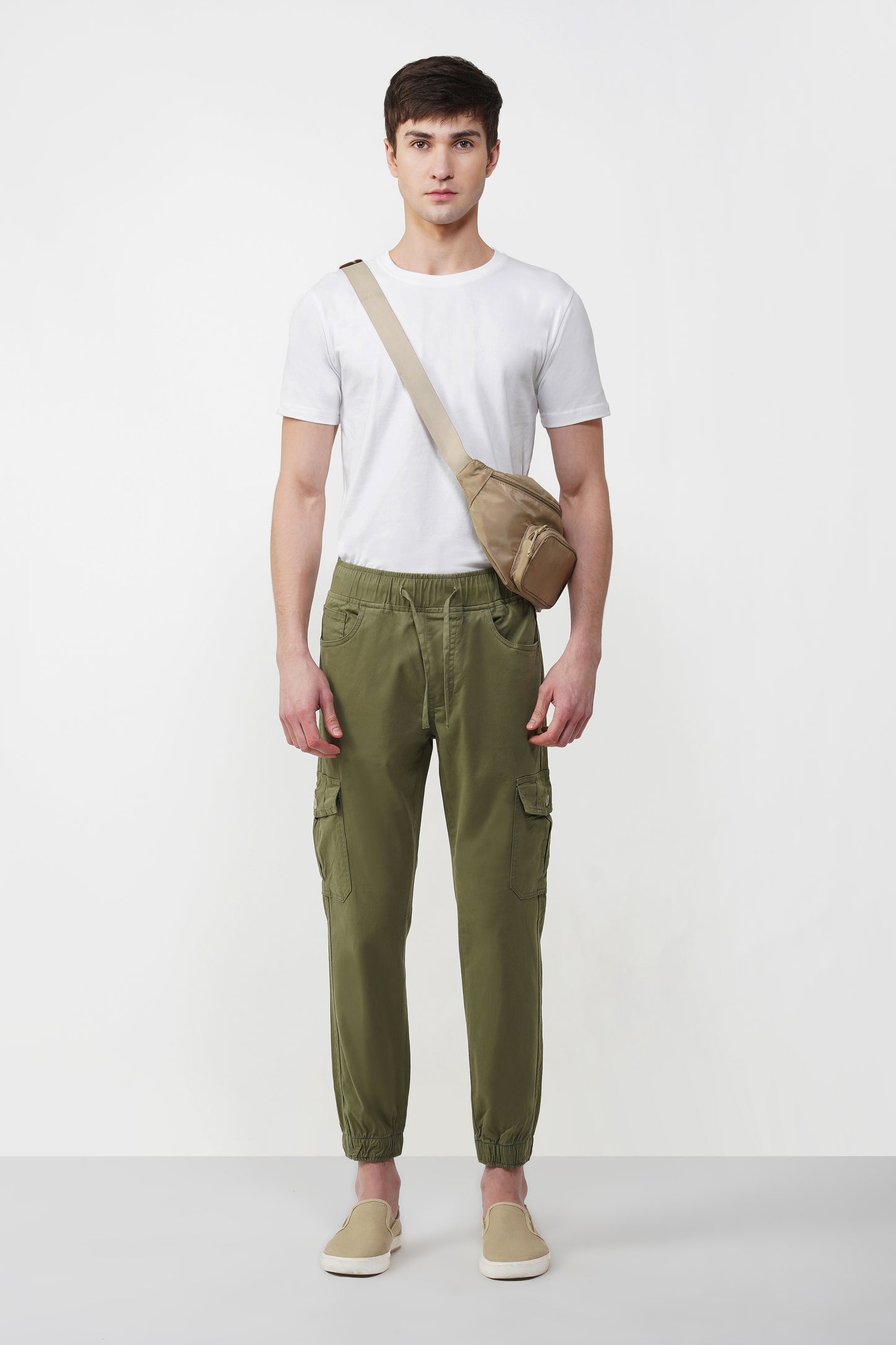 REGULAR FIT CARGO TROUSER