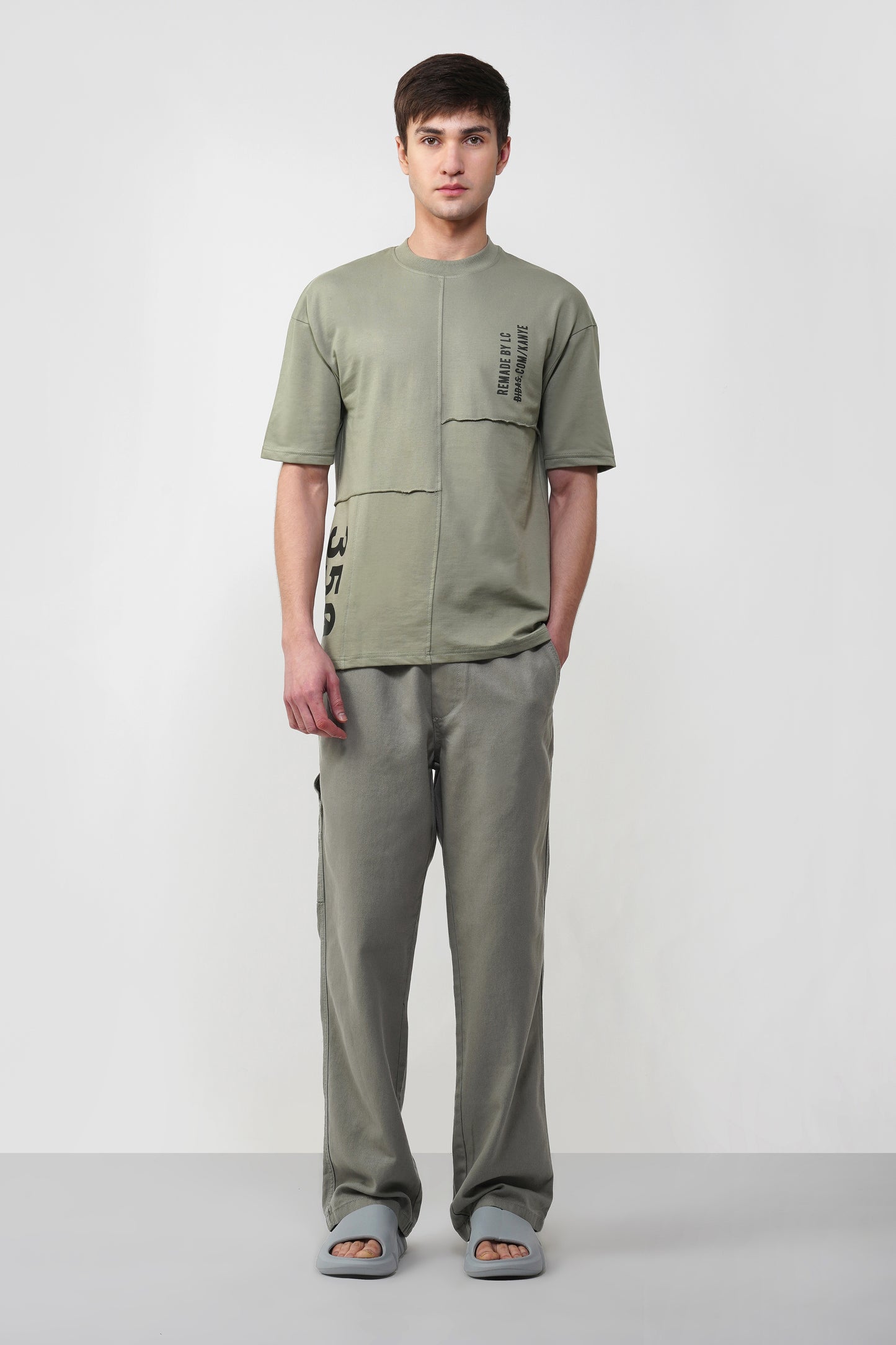 LOOSE FIT SLOGAN PRINT T-SHIRT