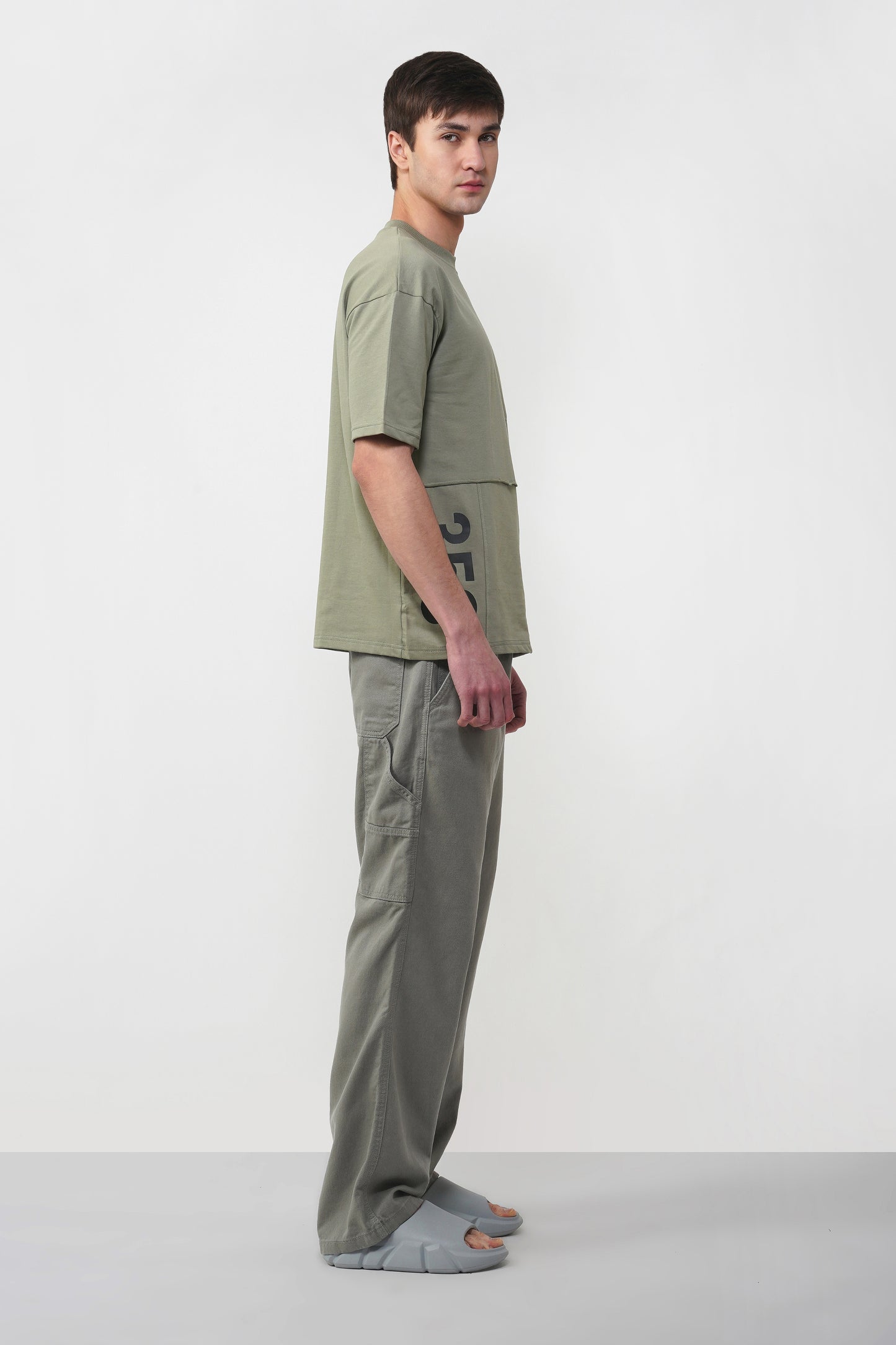 LOOSE FIT SLOGAN PRINT T-SHIRT