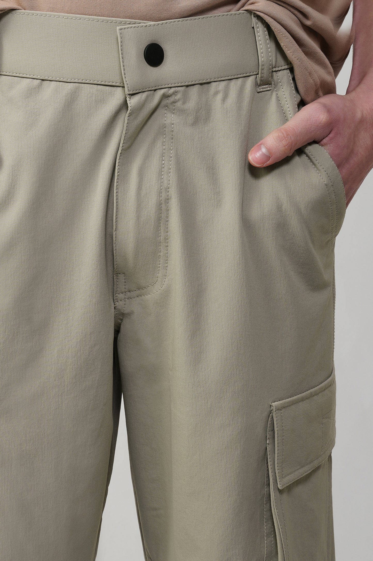RELAXED FIT CARGO TROUSER
