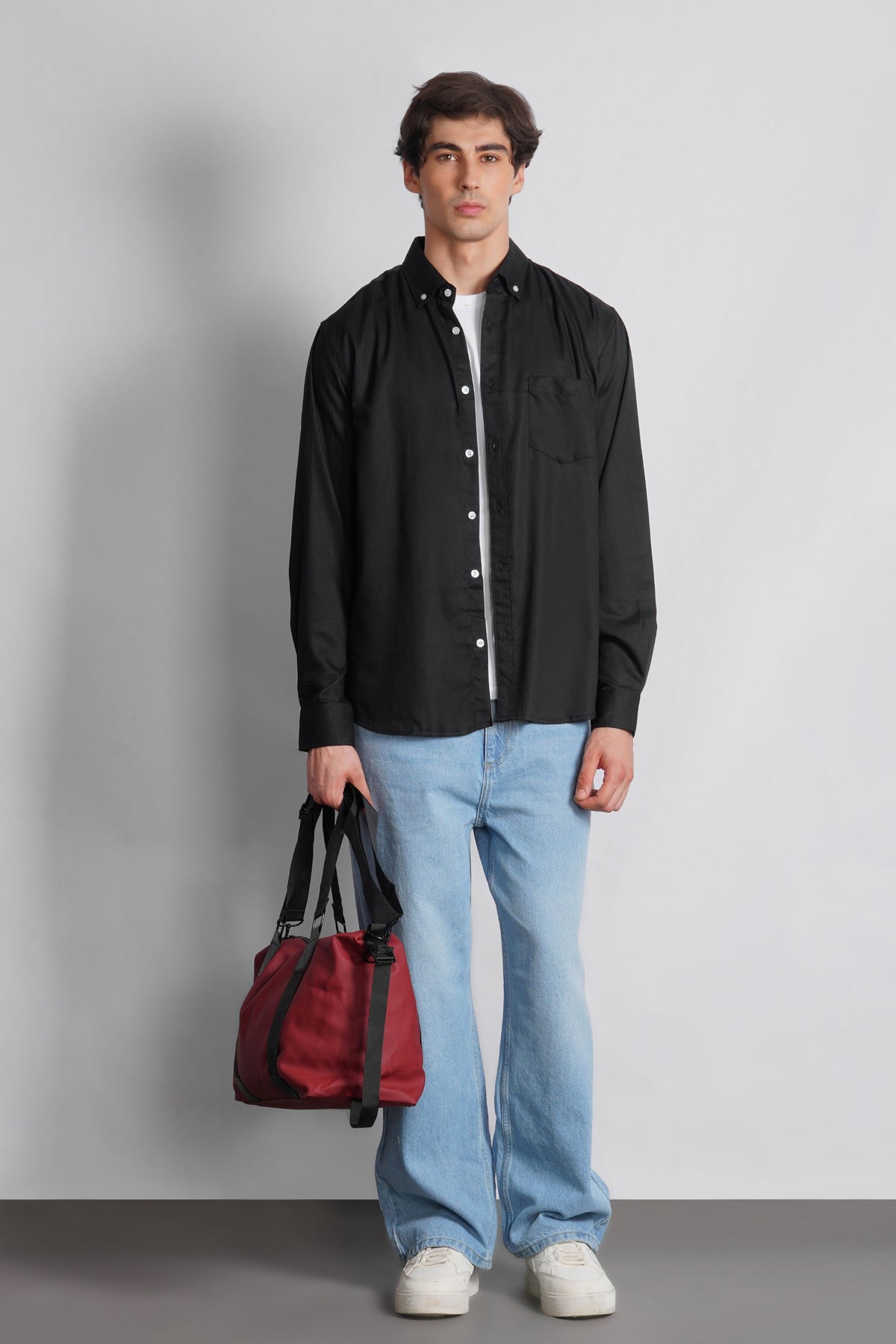 BUTTON DOWN MICRO TEXTURED SHIRT