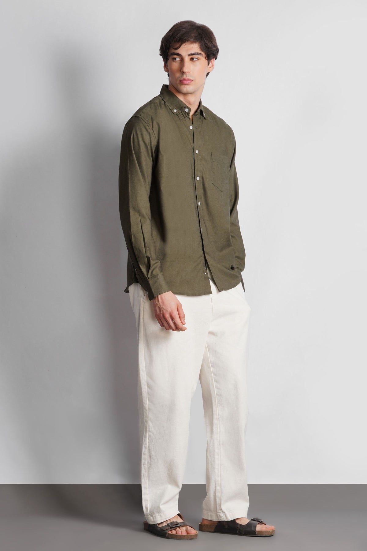 BUTTON DOWN MICRO TEXTURED SHIRT