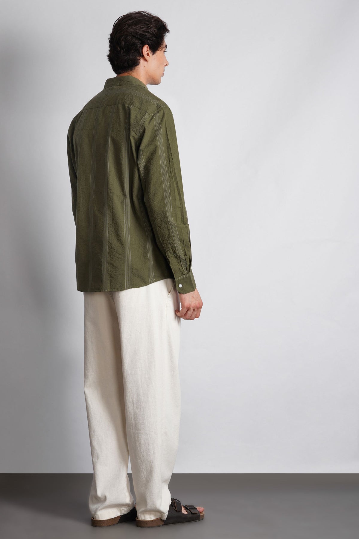 STRIPED MICRO TEXTURD SHIRT