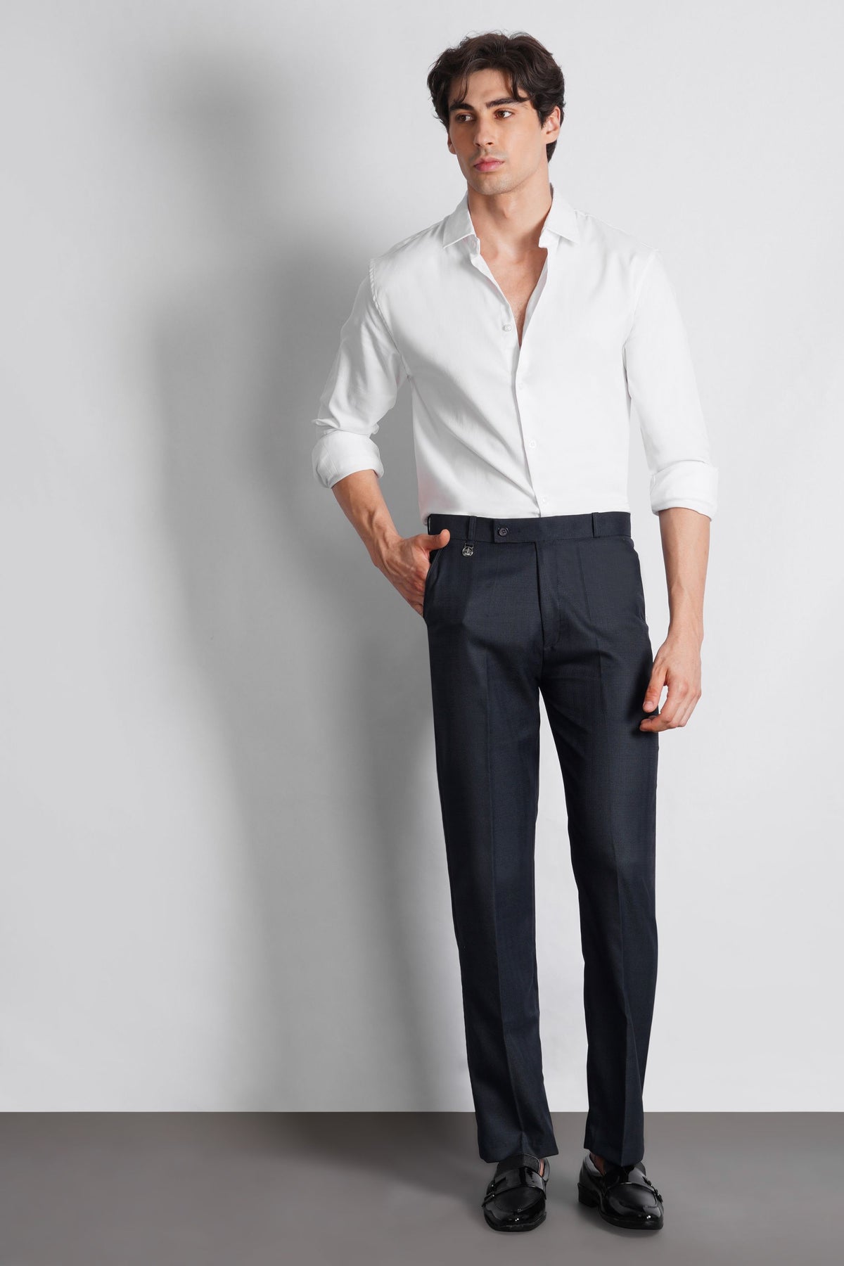 STRAIGHT FIT TAILORED PANT