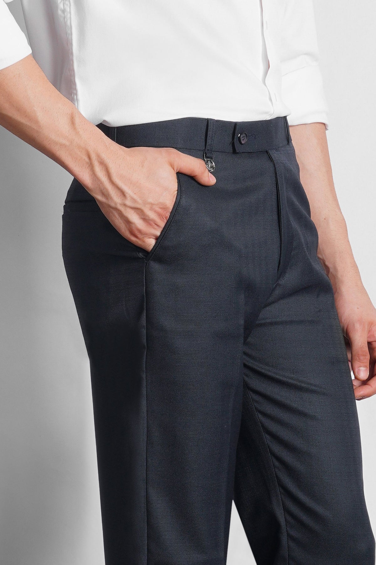 STRAIGHT FIT TAILORED PANT