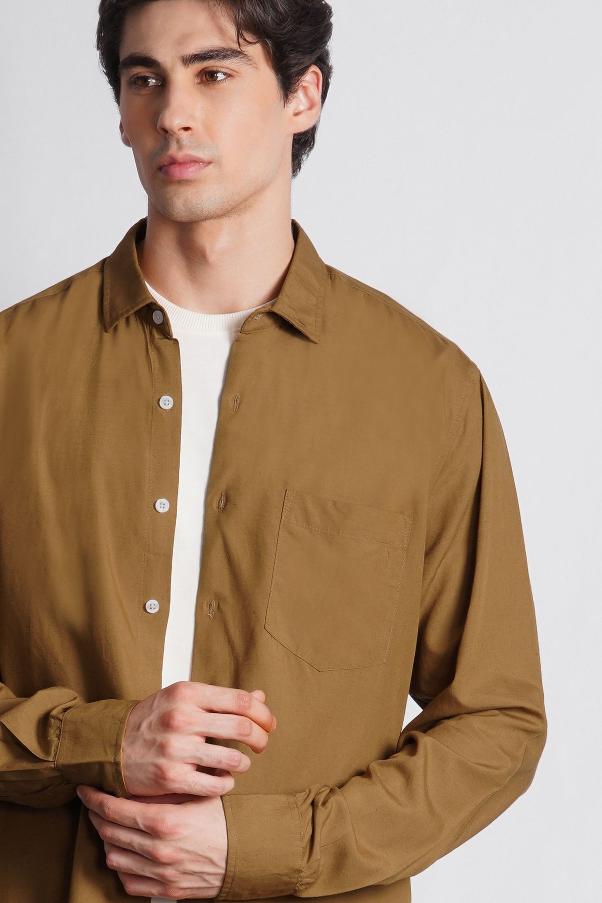 REGULAR FIT VISCOSE LINEN SHIRT